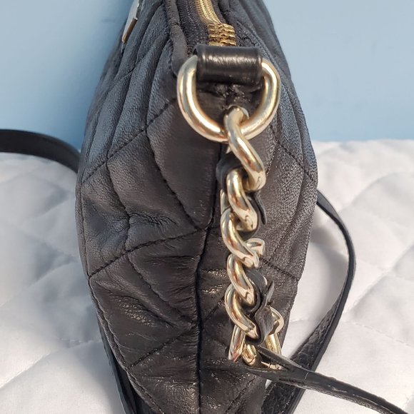 Calvin Klein Quilted Black Leather Bag - Picture 9 of 13